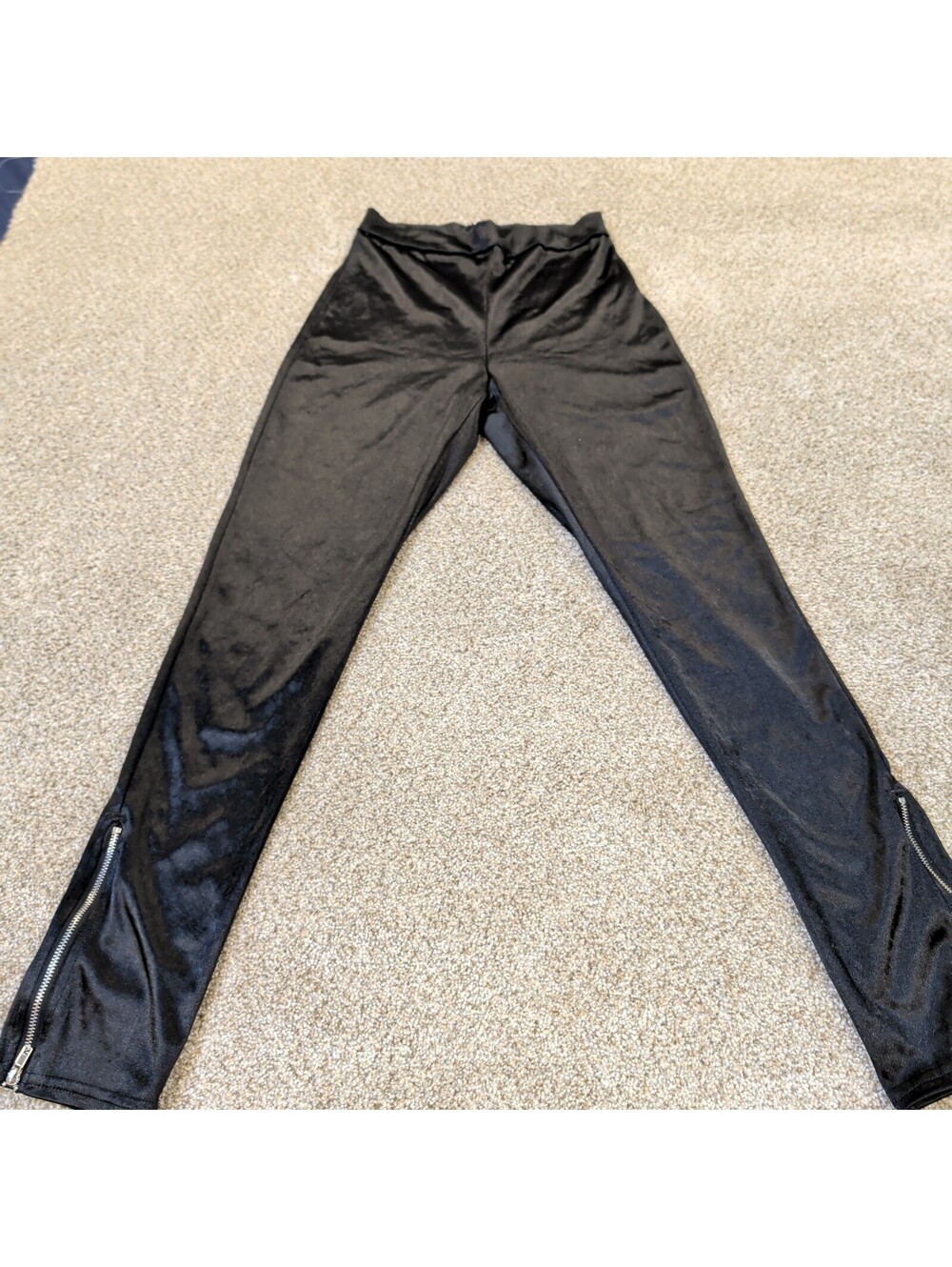 MEEK Black Shiny Leggings with Zipper Detail Size Small